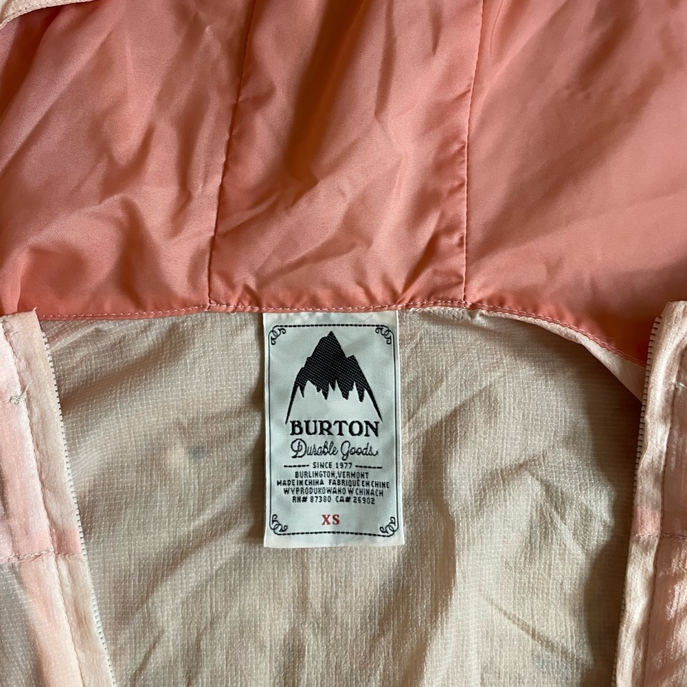 Burton packable windbreaker jacket in excellent condition - Picture 5 of 5